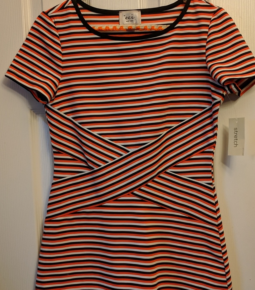 NWT ECI STRETCH CROSS BAND WAIST TOP SIZE XS